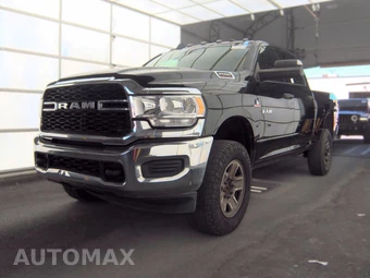 2023 Ram 2500 Tradesman Crew Cab Medium Bed - samochód z USA z aukcji Manheim, oferta Kup Teraz w AUTOMAX