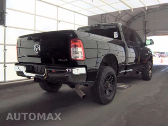 2023 Ram 2500 Tradesman Crew Cab Medium Bed - miniatura 4
