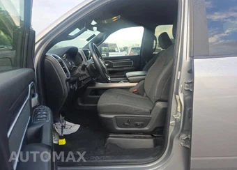 2023 Ram 3500 Big Horn Crew Cab Long Bed DRW - miniatura 7