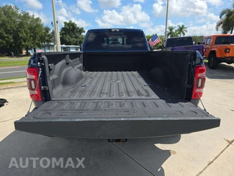 2023 Ram 3500 Big Horn Crew Cab Long Bed DRW - miniatura 14