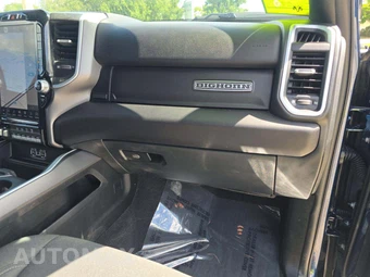 2023 Ram 3500 Big Horn Crew Cab Long Bed DRW - miniatura 19