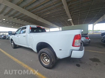 2023 Ram 3500 Big Horn Crew Cab Long Bed DRW - miniatura 6