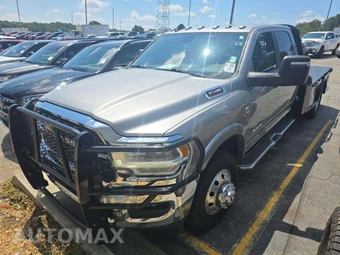 2023 Ram 3500 Cab Chassis SLT Crew Cab DRW