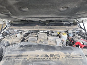 2023 Ram 3500 Cab Chassis Tradesman Crew Cab - miniatura 15
