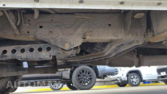 2023 Ram 3500 Cab Chassis Tradesman Crew Cab - miniatura 24