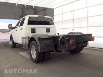 2023 Ram 3500 Cab Chassis Tradesman Crew Cab DRW - miniatura 6
