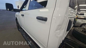 2023 Ram 3500 Cab Chassis Tradesman Crew Cab DRW - miniatura 24