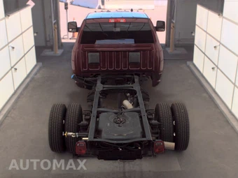2023 Ram 3500 Cab Chassis Tradesman Crew Cab DRW – miniatura 5