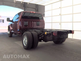 2023 Ram 3500 Cab Chassis Tradesman Crew Cab DRW – miniatura 6