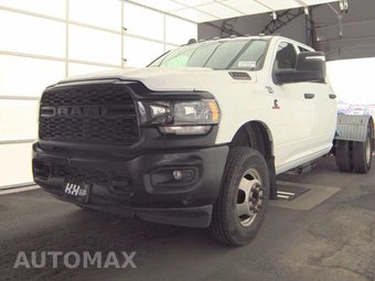 2023 Ram 3500 Cab Chassis Tradesman Crew Cab DRW