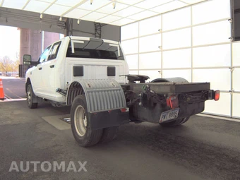 2023 Ram 3500 Cab Chassis Tradesman Crew Cab DRW - miniatura 6