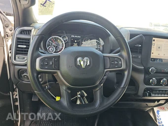 2023 Ram 3500 Cab Chassis Tradesman Regular Cab DRW - miniatura 10