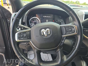 2023 Ram 3500 Laramie Crew Cab Long Bed - miniatura 10