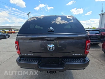 2023 Ram 3500 Laramie Crew Cab Long Bed - miniatura 5