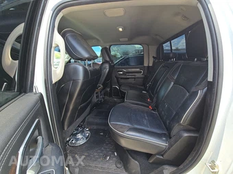 2023 Ram 3500 Laramie Crew Cab Long Bed - miniatura 13