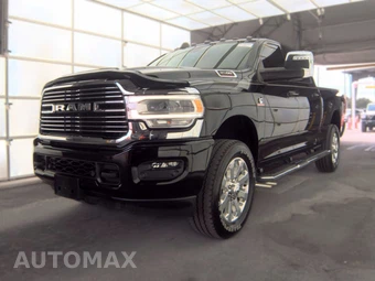 2023 Ram 3500 Laramie Crew Cab Medium Bed