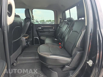 2023 Ram 3500 Laramie Crew Cab Medium Bed – miniatura 13