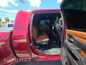 2023 Ram 3500 Limited Longhorn Extended Crew Cab Medium Bed DRW – miniatura 16
