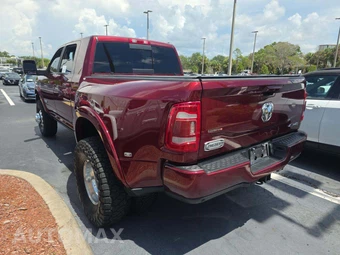 2023 Ram 3500 Limited Longhorn Extended Crew Cab Medium Bed DRW – miniatura 2