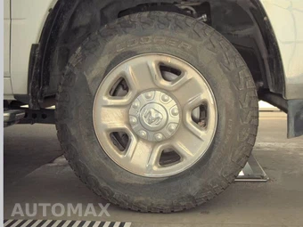 2023 Ram 3500 Tradesman Crew Cab Long Bed - miniatura 10