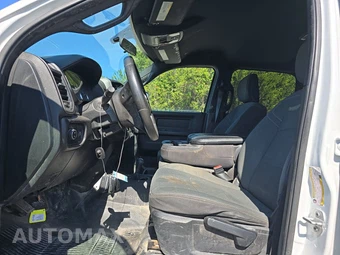 2023 Ram 3500 Tradesman Crew Cab Long Bed - miniatura 13