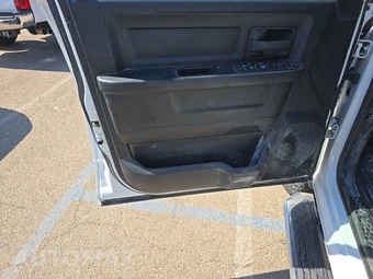 2023 Ram 3500 Tradesman Crew Cab Long Bed - miniatura 15