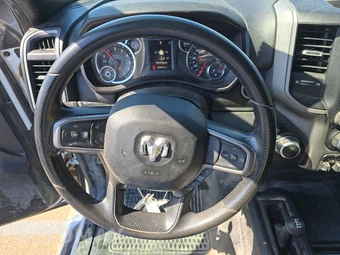 2023 Ram 3500 Tradesman Crew Cab Long Bed - miniatura 16