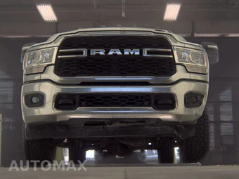 2023 Ram 3500 Tradesman Crew Cab Long Bed - miniatura 3