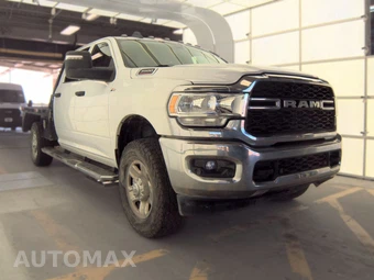 2023 Ram 3500 Tradesman Crew Cab Long Bed - miniatura 4