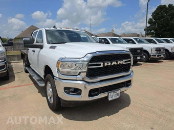 2023 Ram 3500 Tradesman Crew Cab Long Bed - miniatura 4