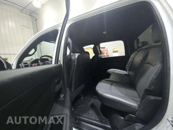 2023 Ram 3500 Tradesman Crew Cab Long Bed - miniatura 13