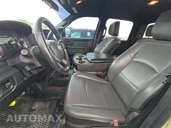 2023 Ram 3500 Tradesman Crew Cab Long Bed - miniatura 13