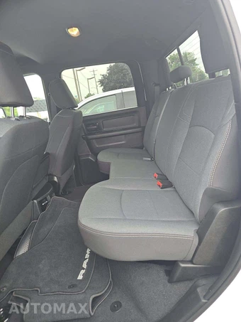 2023 Ram 3500 Tradesman Crew Cab Long Bed - miniatura 13