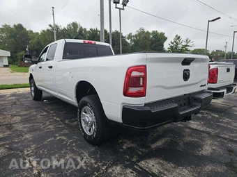2023 Ram 3500 Tradesman Crew Cab Long Bed - miniatura 2