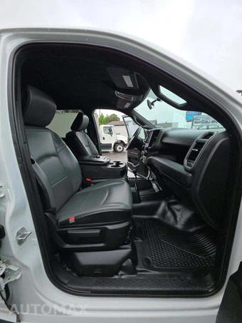 2023 Ram 3500 Tradesman Crew Cab Long Bed - miniatura 18