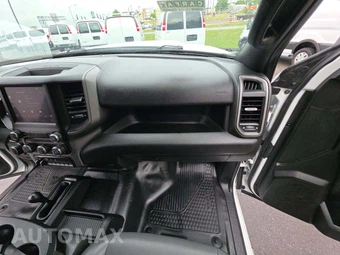 2023 Ram 3500 Tradesman Crew Cab Long Bed - miniatura 19