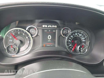 2023 Ram 3500 Tradesman Crew Cab Long Bed - miniatura 9
