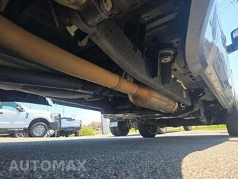 2023 Ram 3500 Tradesman Crew Cab Long Bed DRW - miniatura 17