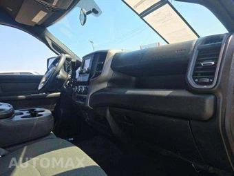 2023 Ram 3500 Tradesman Crew Cab Long Bed DRW - miniatura 19