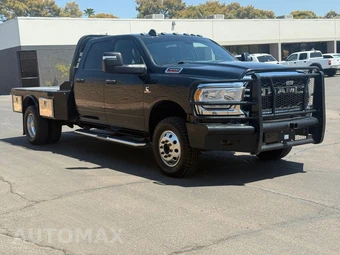 2023 Ram 3500 Tradesman Crew Cab Long Bed DRW - miniatura 3