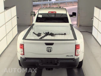 2023 Ram 3500 Tradesman Crew Cab Long Bed DRW - miniatura 5
