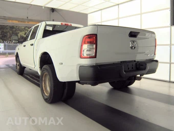 2023 Ram 3500 Tradesman Crew Cab Long Bed DRW - miniatura 6