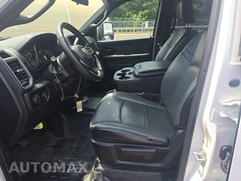 2023 Ram 3500 Tradesman Crew Cab Long Bed DRW - miniatura 7