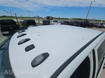 2023 Ram 3500 Tradesman Crew Cab Long Bed DRW - miniatura 9