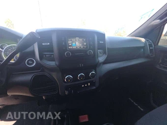 2023 Ram 3500 Tradesman Crew Cab Long Bed DRW - miniatura 10