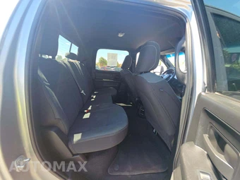 2023 Ram 3500 Tradesman Crew Cab Long Bed DRW - miniatura 16