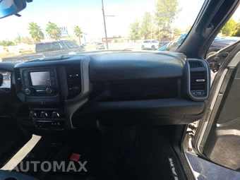 2023 Ram 3500 Tradesman Crew Cab Long Bed DRW - miniatura 19