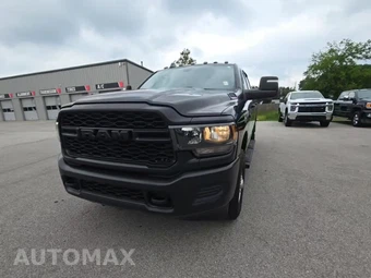 2023 Ram 3500 Tradesman Crew Cab Medium Bed