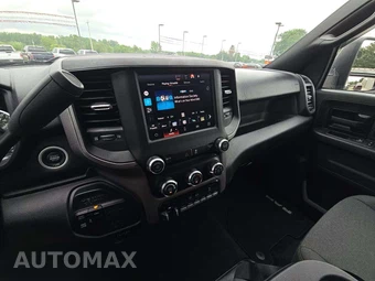 2023 Ram 3500 Tradesman Crew Cab Medium Bed - miniatura 7