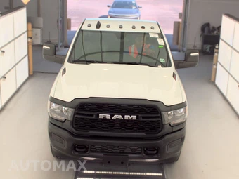 2023 Ram 3500 Tradesman Regular Cab Long Bed - miniatura 2
